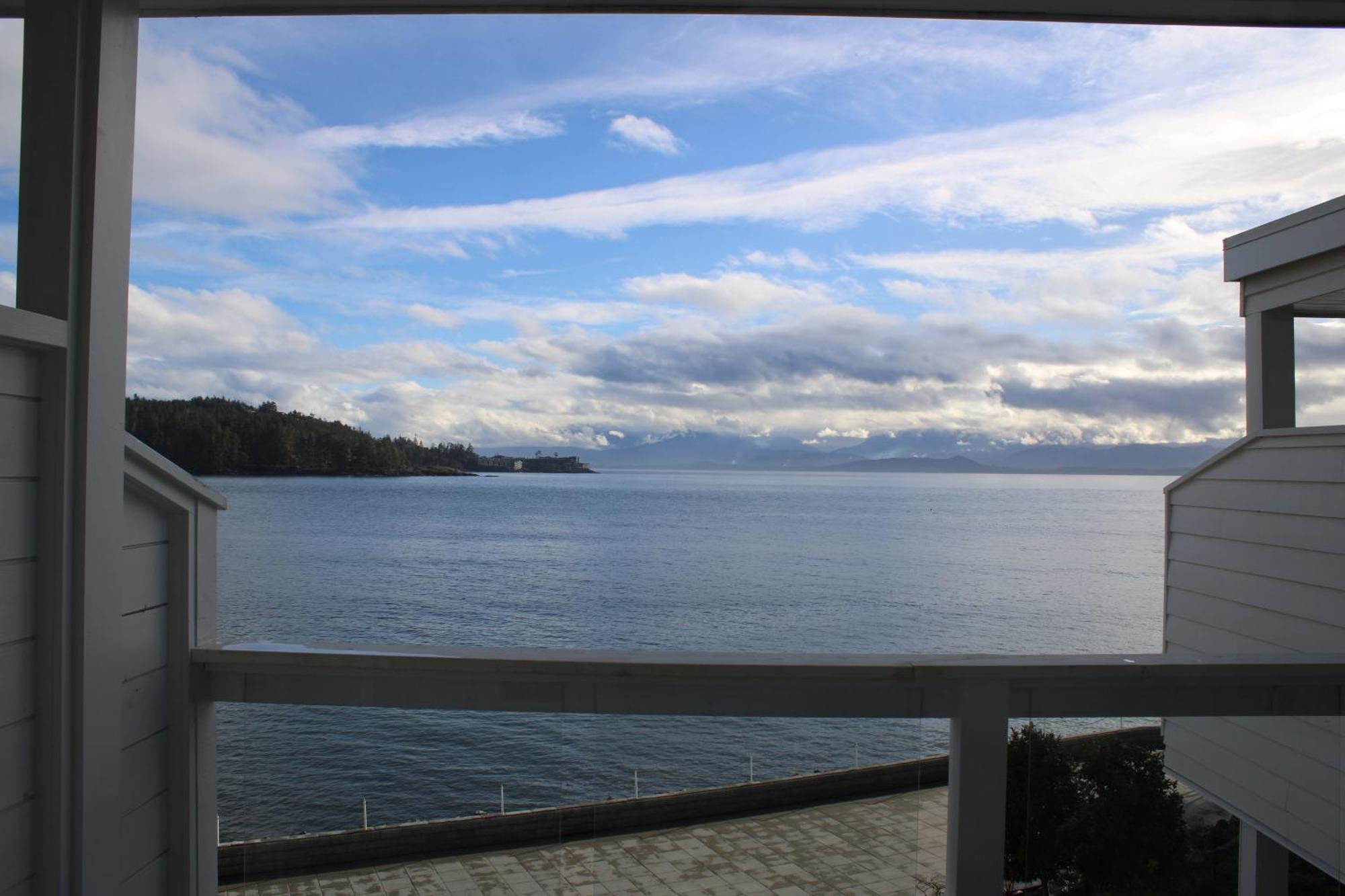 Готель Sooke Harbour House Екстер'єр фото