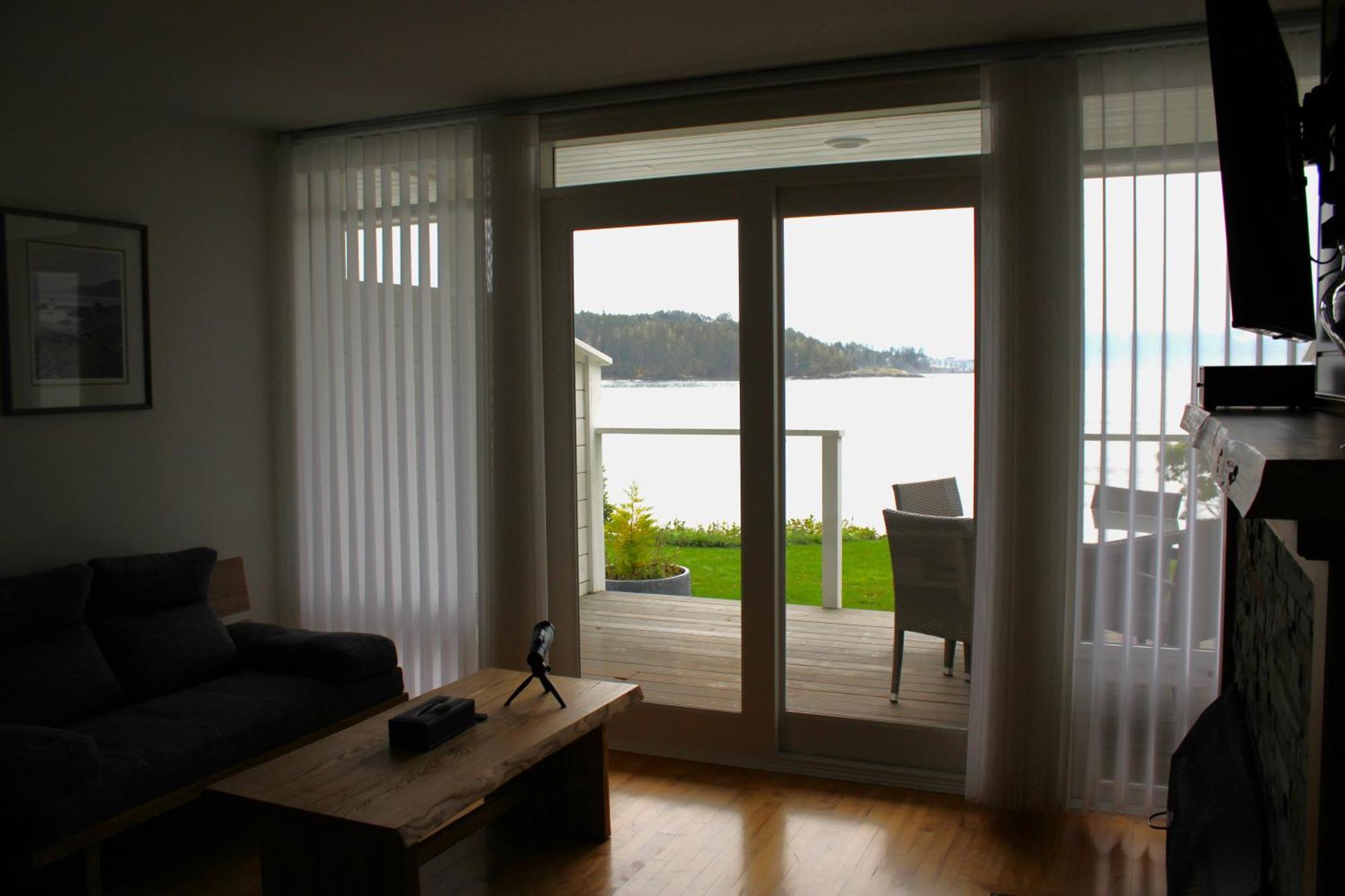 Готель Sooke Harbour House Екстер'єр фото