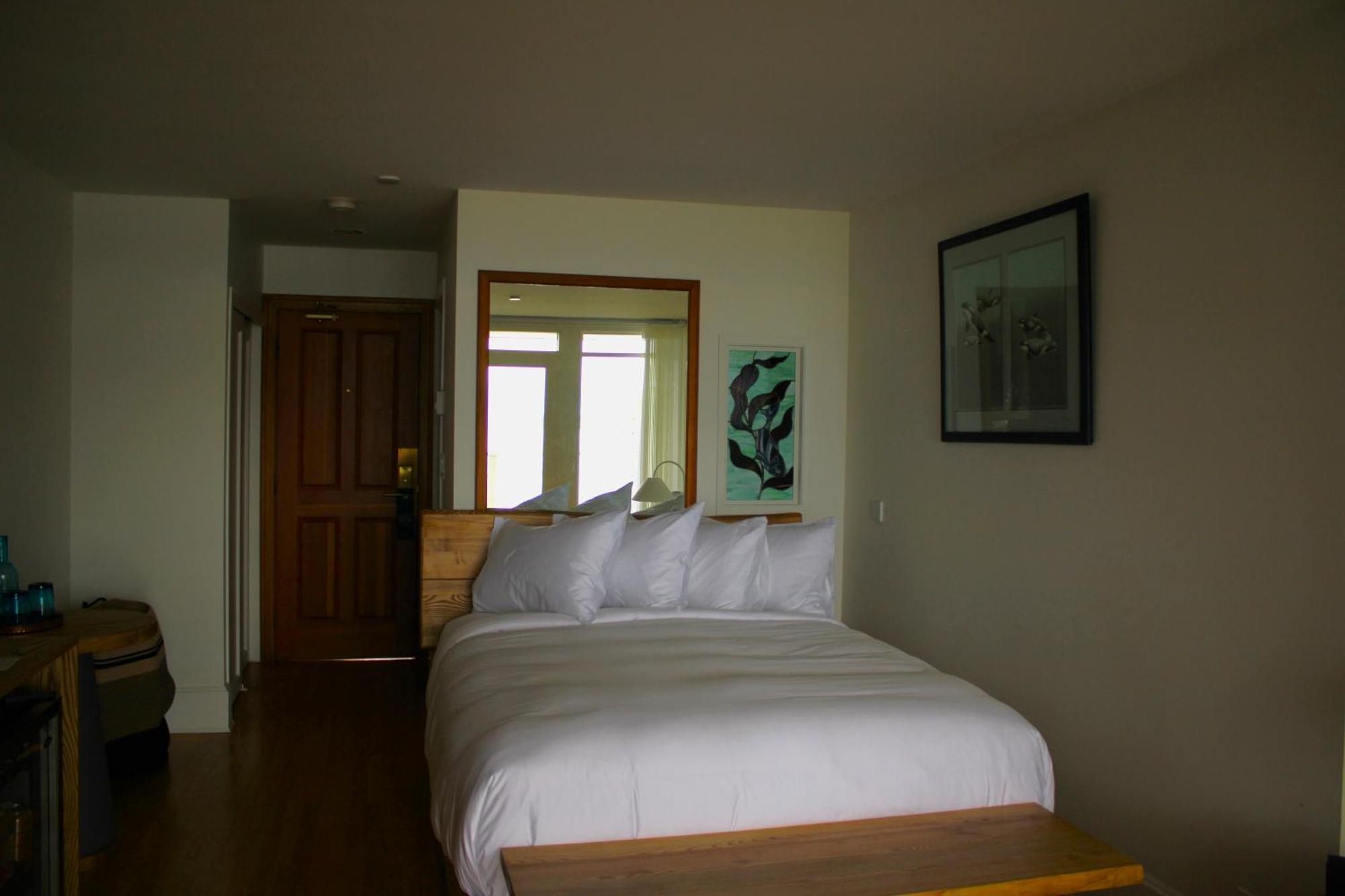 Готель Sooke Harbour House Екстер'єр фото